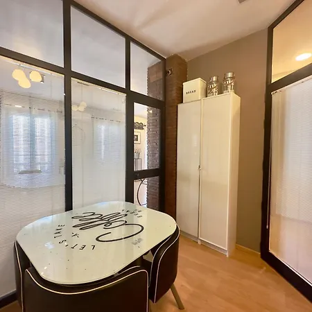Urbe10 Plaza De Uncibay 3 Bedrooms Apatment Malaga Exterior photo