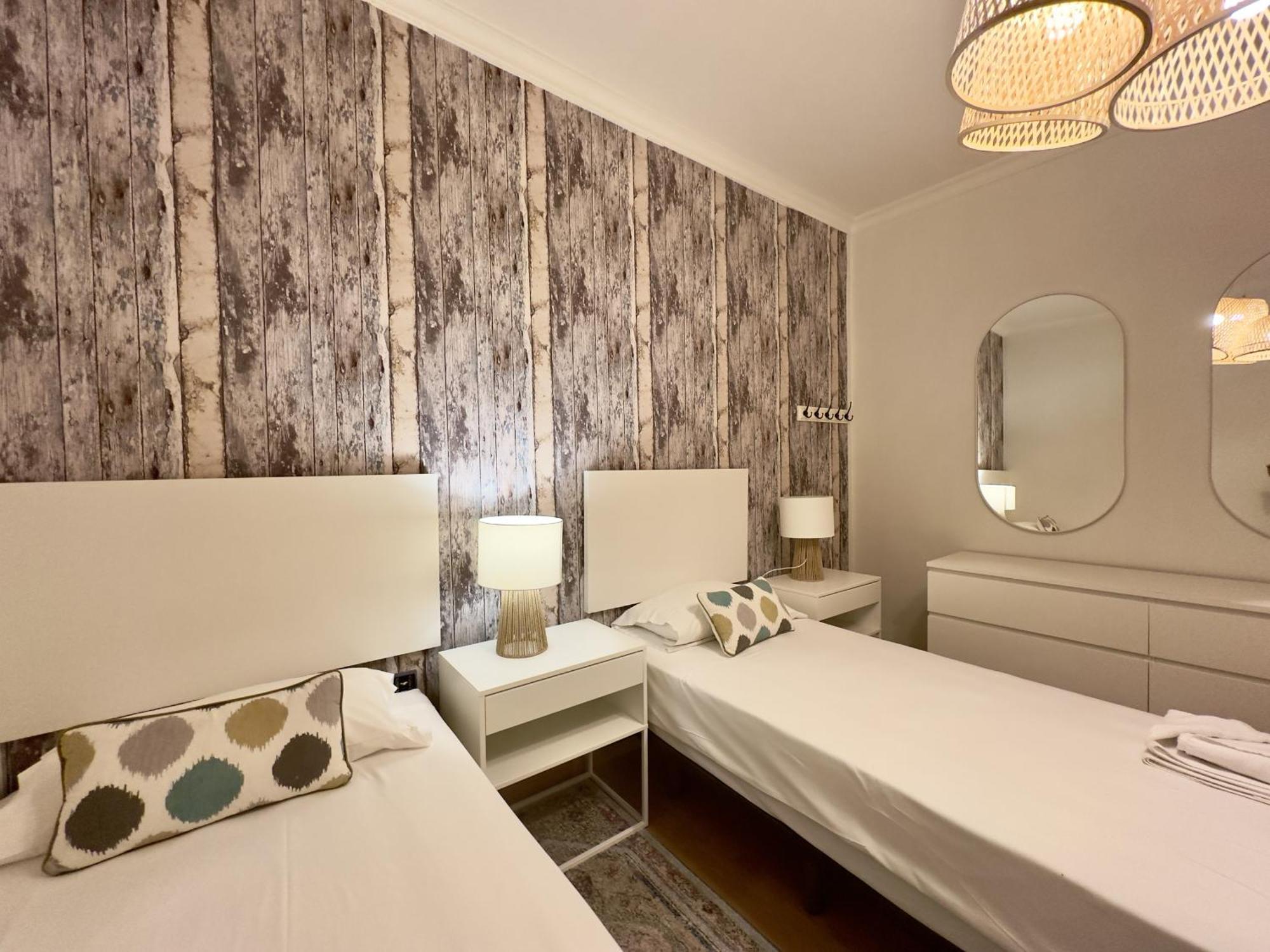 Urbe10 Plaza De Uncibay 3 Bedrooms Apatment Apartment Malaga
