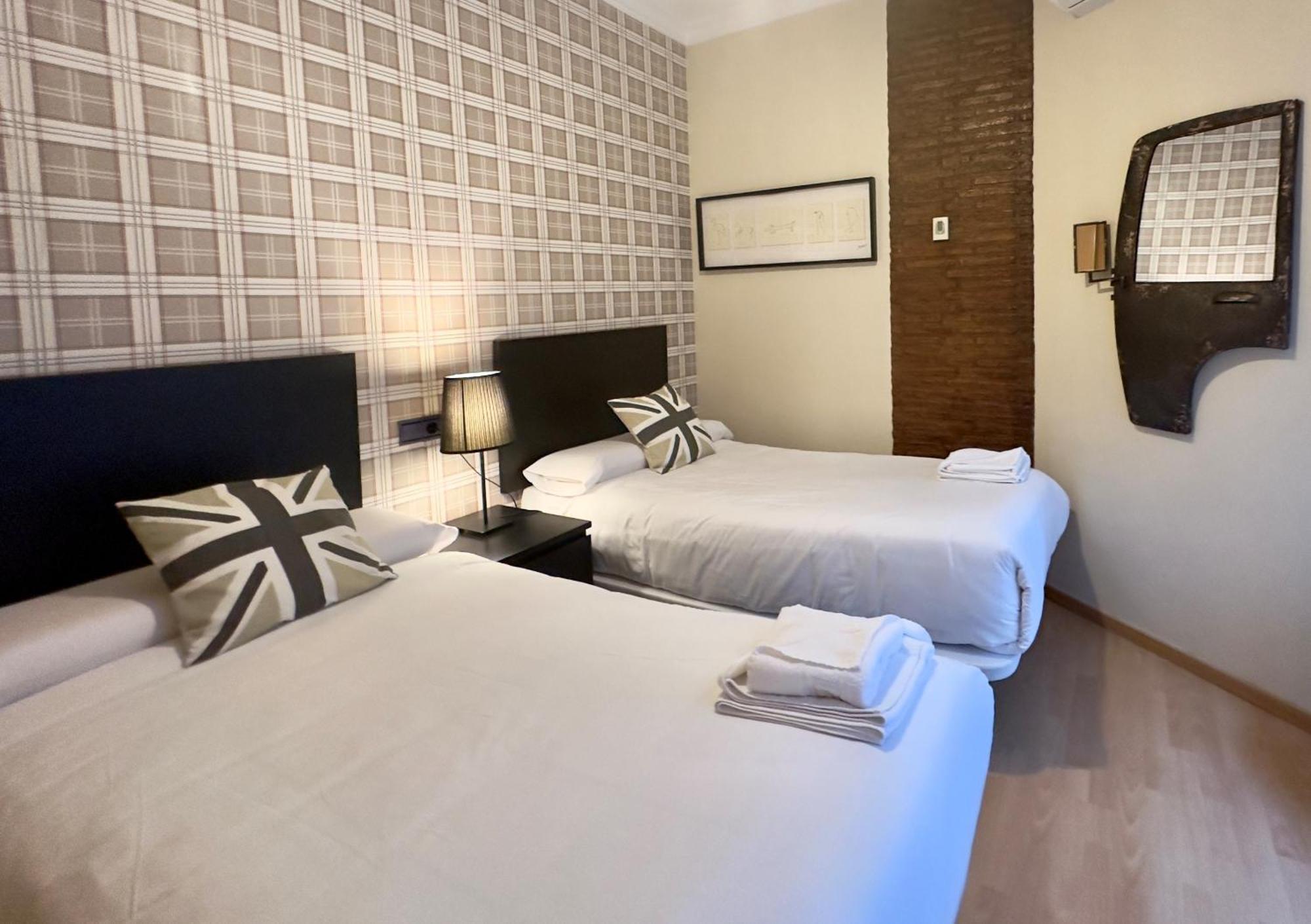 Apartment Urbe10 Plaza De Uncibay 3 Bedrooms Apatment