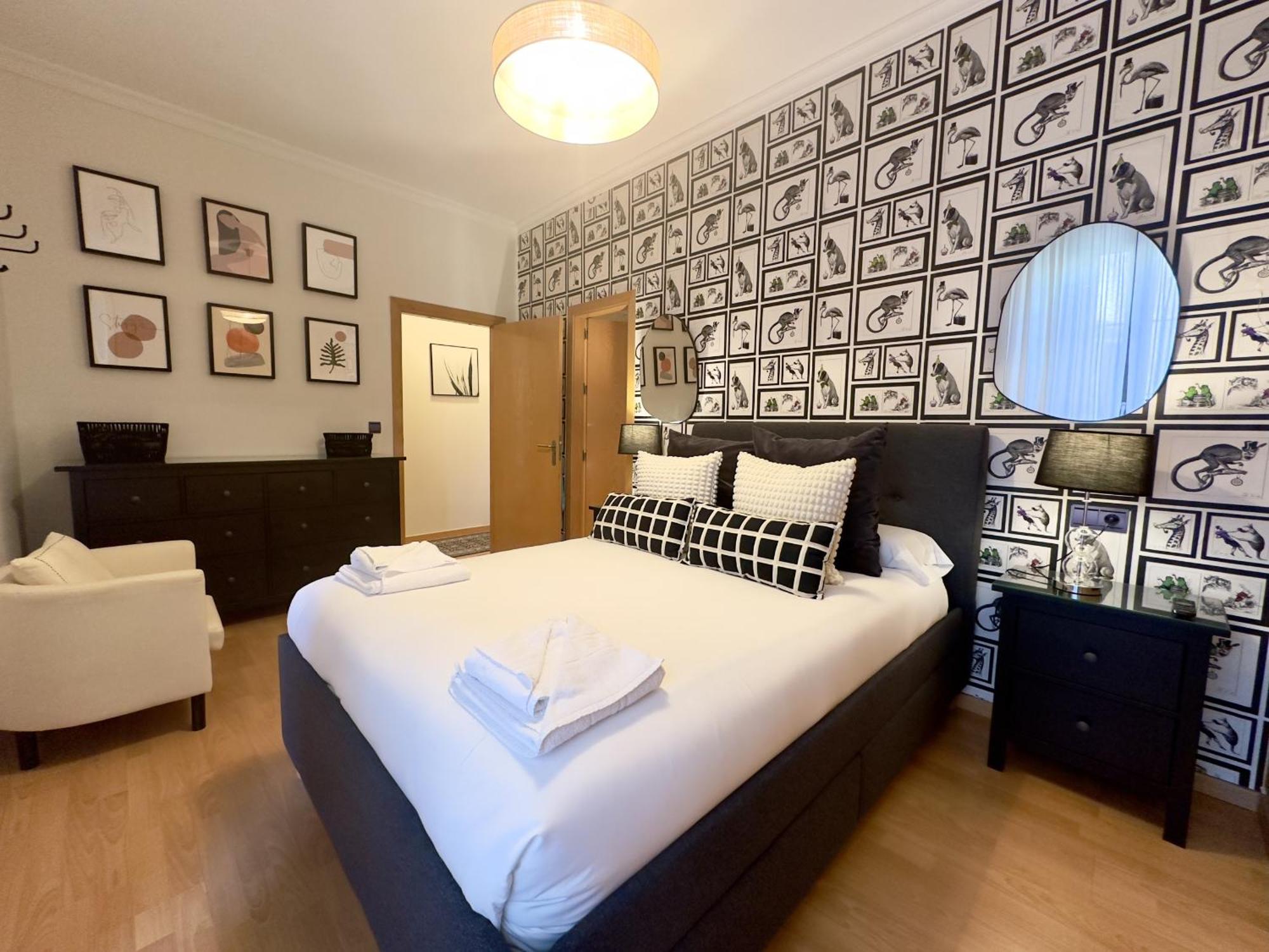 Apartment Urbe10 Plaza De Uncibay 3 Bedrooms Apatment *
